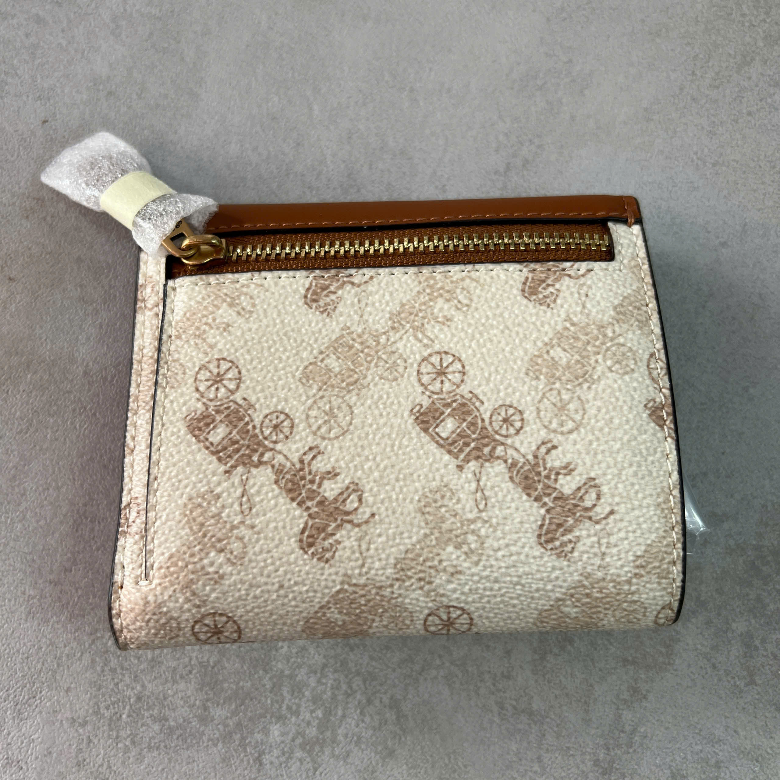 COACH MILA HORSE SMALL WALLET