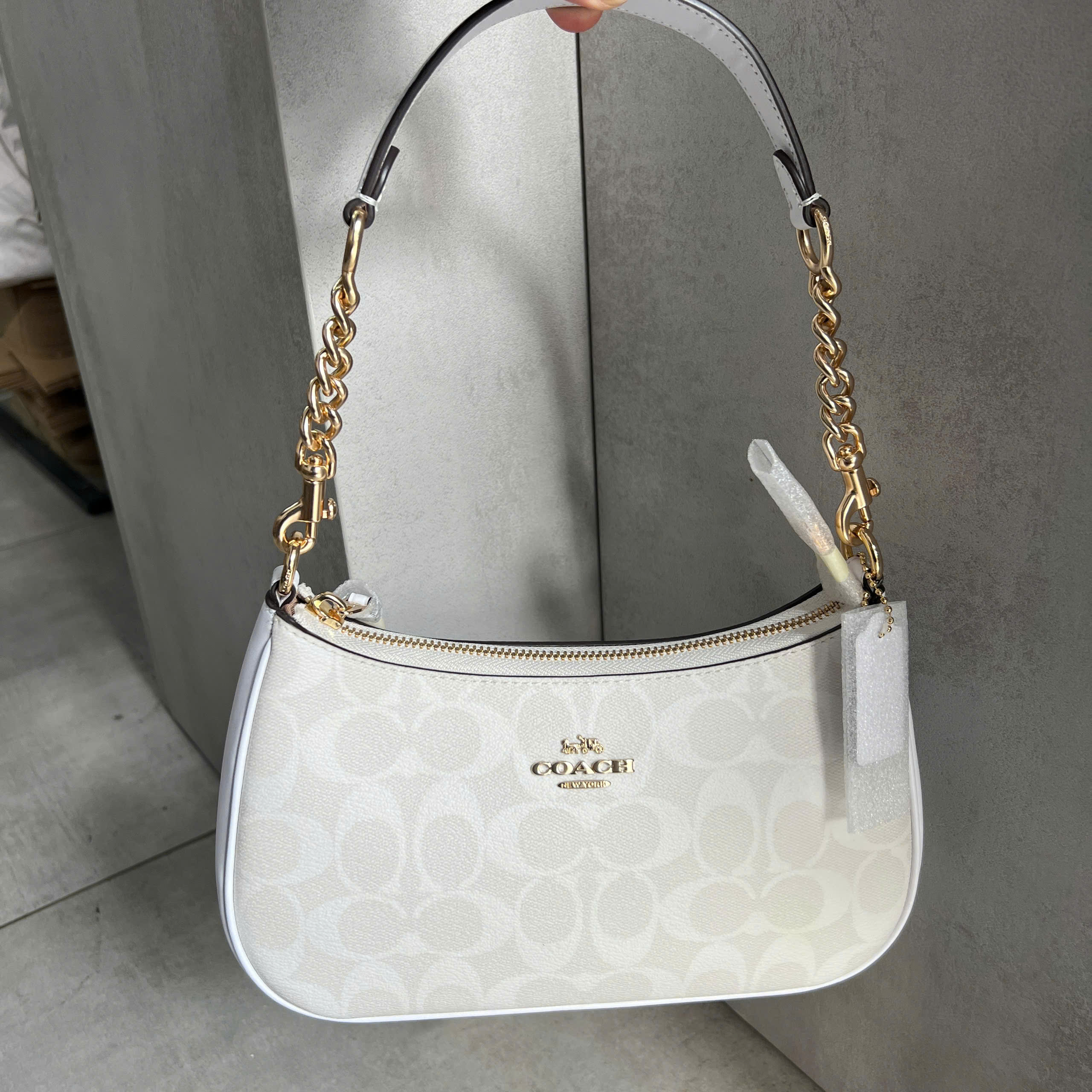 COACH SIGNATURE TERI BAG - WHITE