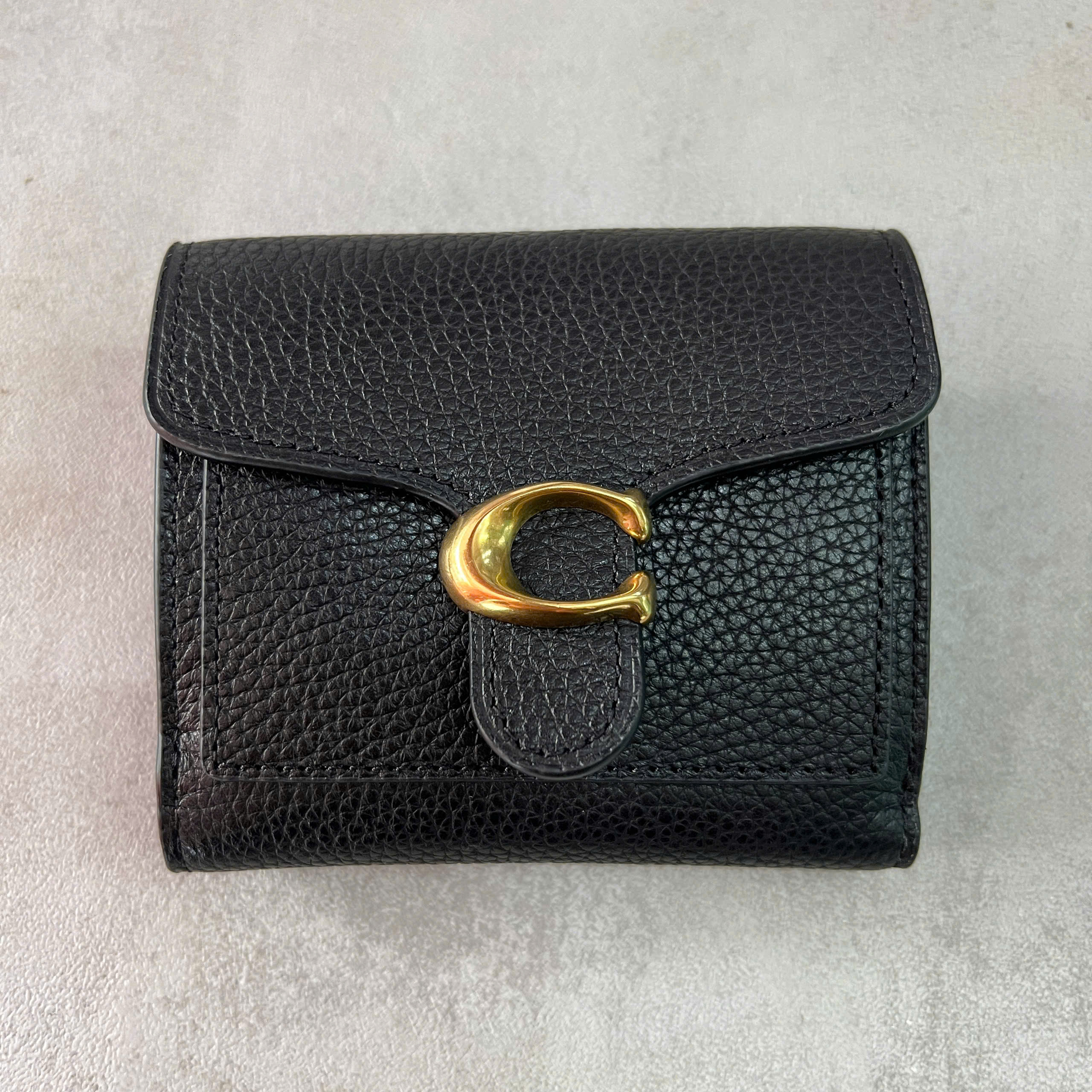 COACH TABBY SMALL WALLET - BLACK