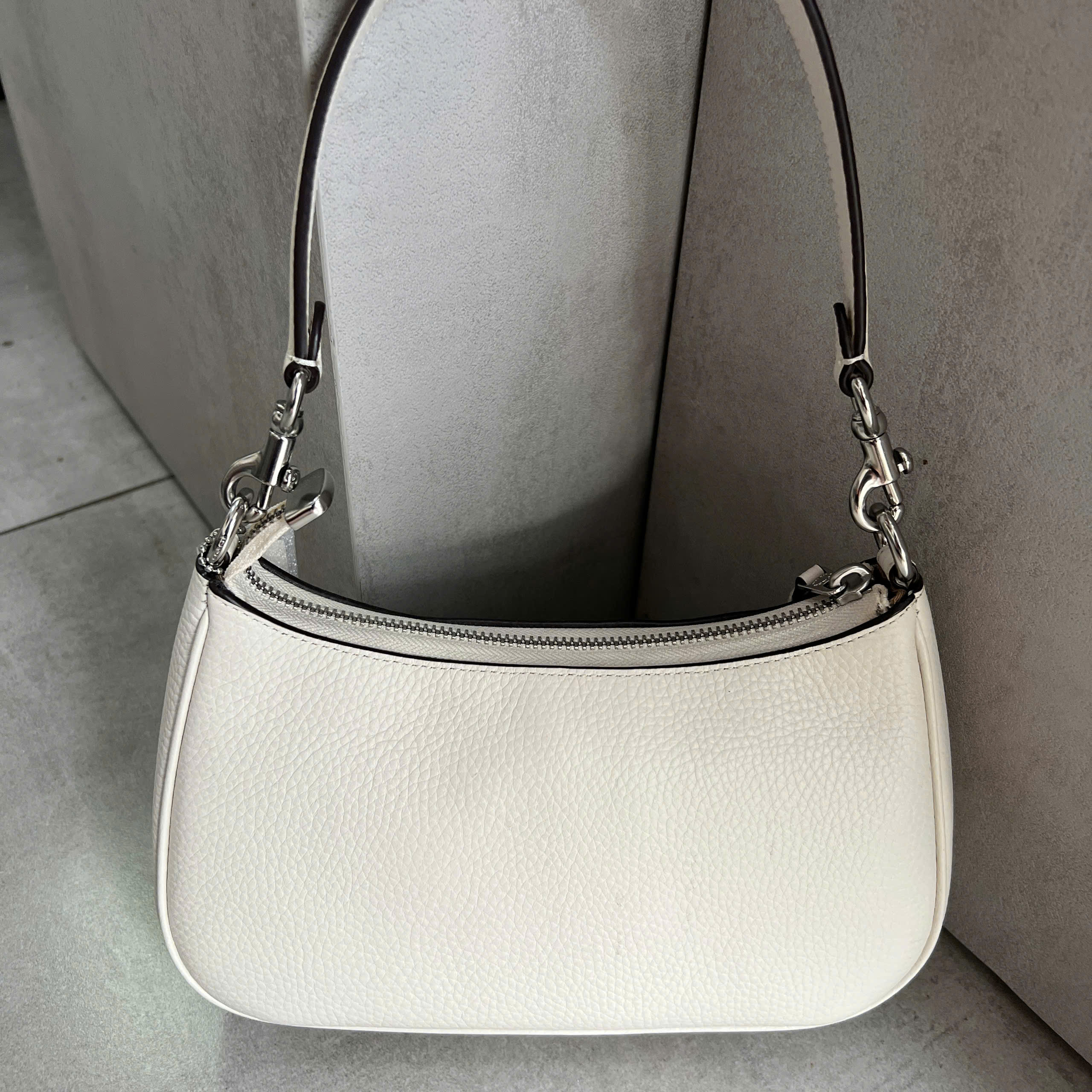 COACH VALUE TERI BAG - FULL WHITE