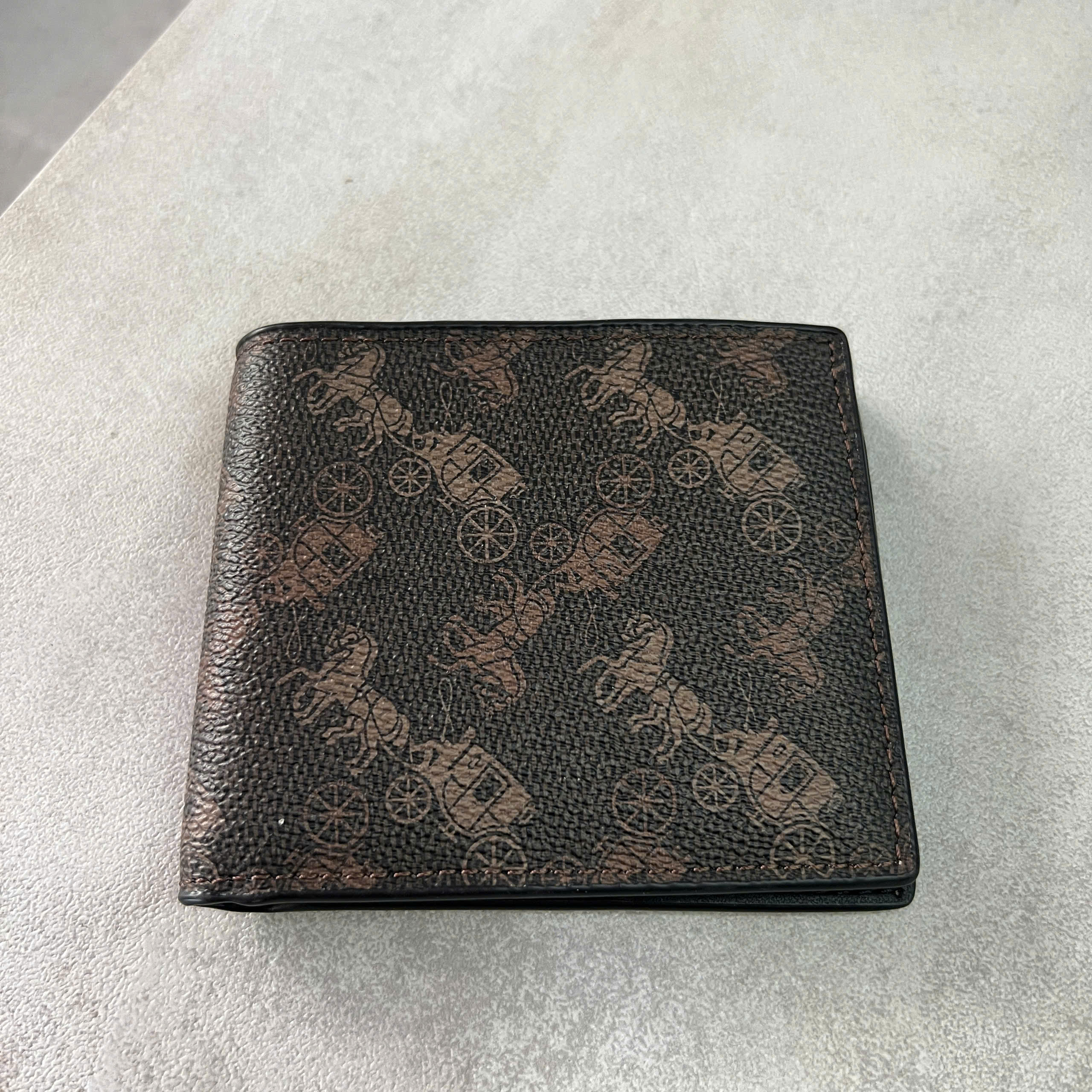 COACH ACCORDION WALLET - BROWN